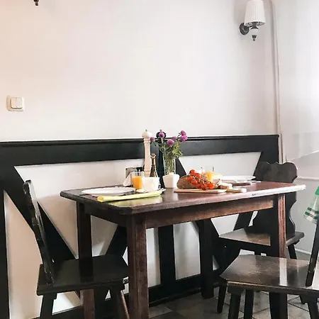 홈스테이 Pod Skocznia