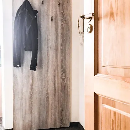 Pod Skocznia Homestay *